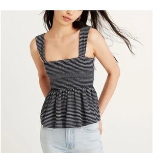 Madewell‎ Smocked Top size small